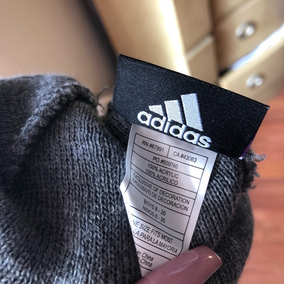 Bulls Gray Beanie/ Skullcap/ Hat - Picture 4 of 4